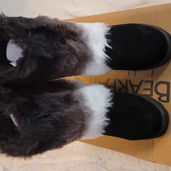 BEARPAW® Regina Suede Faux Fur Boot with NeverWet - Picture 5 of 7
